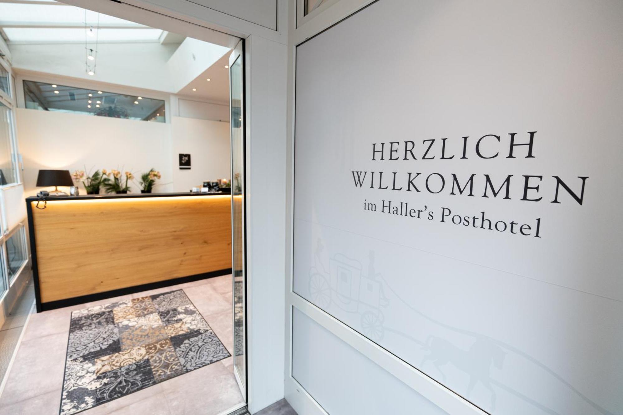 Haller'S Posthotel Riezlern Exteriör bild