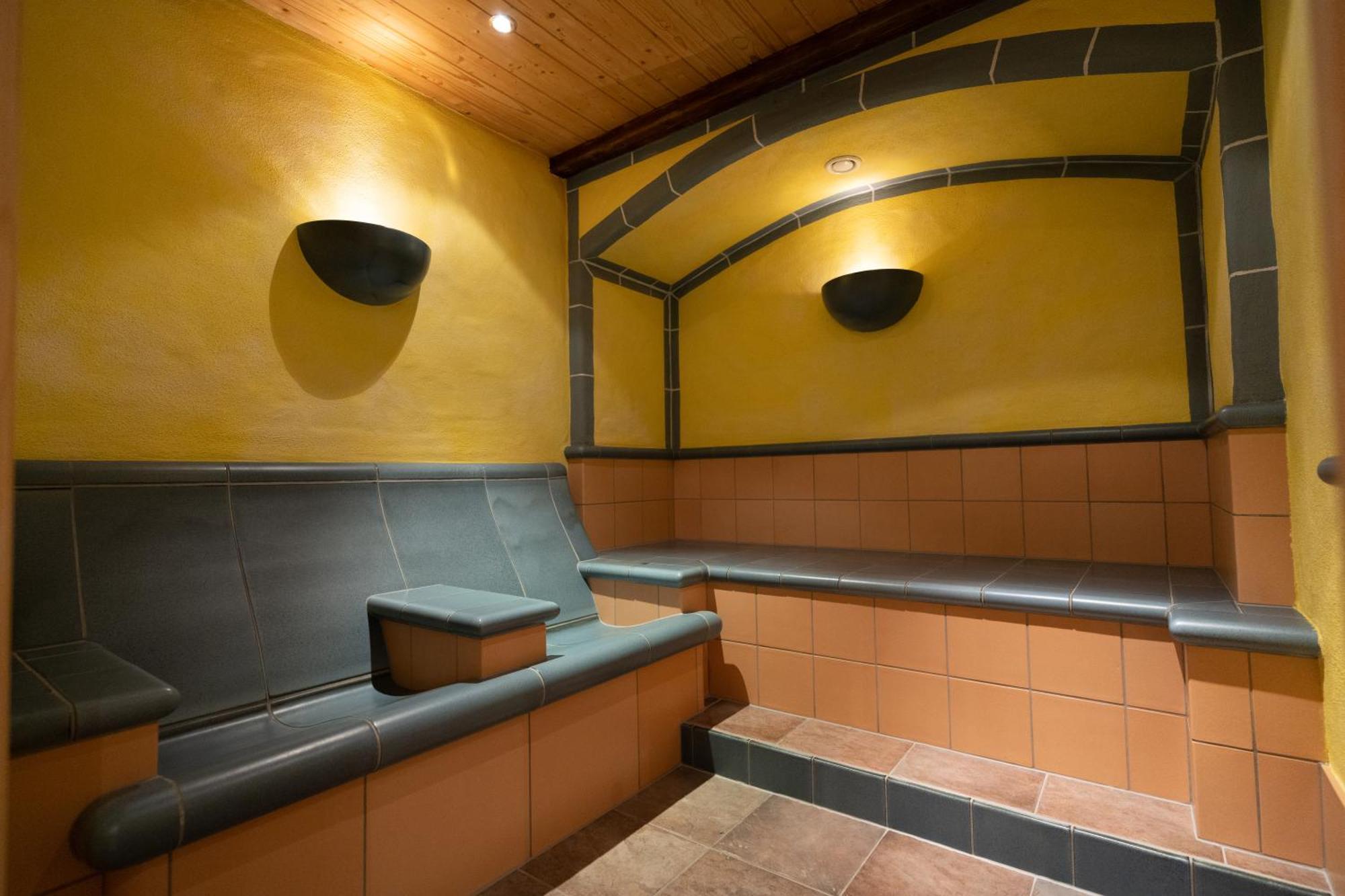 Haller'S Posthotel Riezlern Exteriör bild