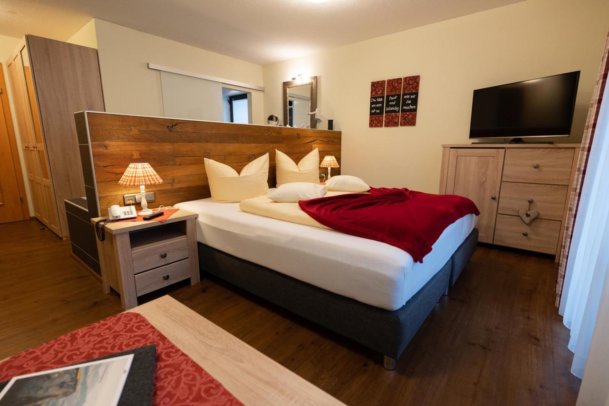 Haller'S Posthotel Riezlern Exteriör bild