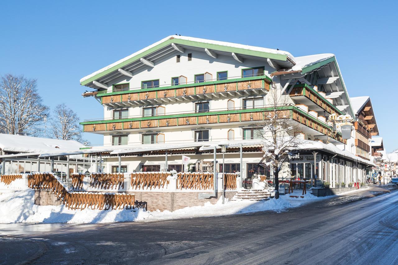 Haller'S Posthotel Riezlern Exteriör bild